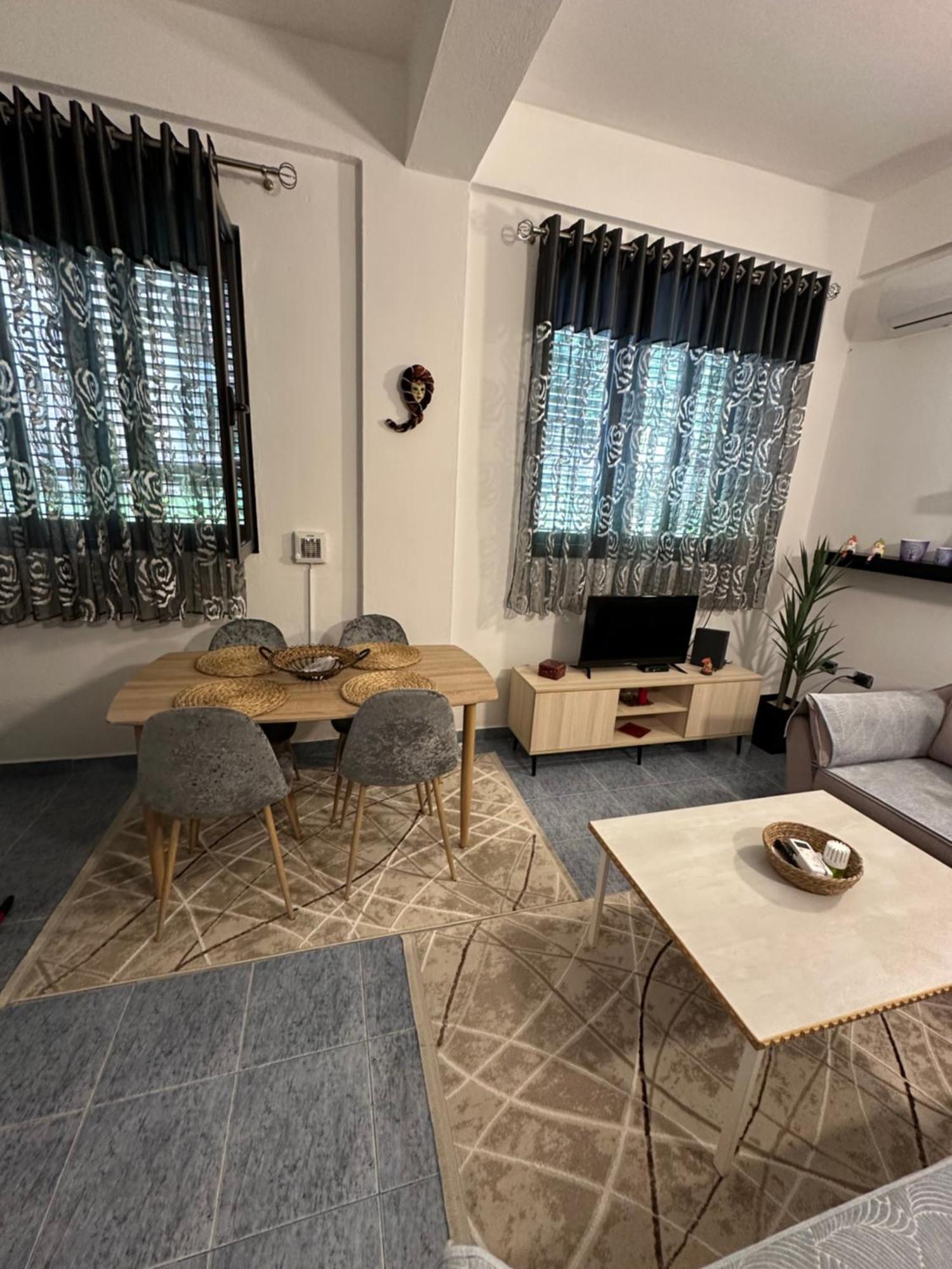 Apartment Near The Centre Of Tiran Dış mekan fotoğraf